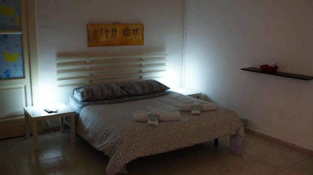 Stare In Centro Guest House Katania Zewnętrze zdjęcie