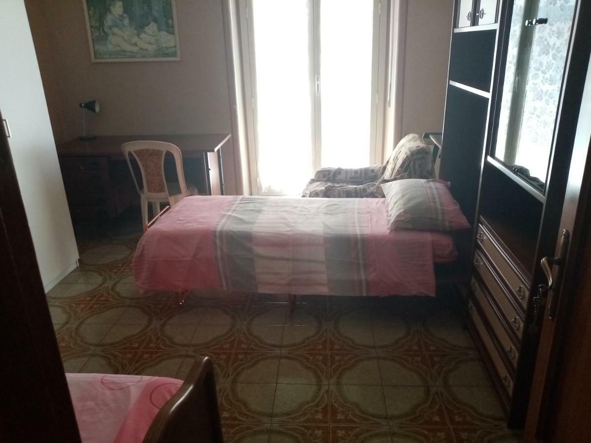 Stare In Centro Guest House Katania Zewnętrze zdjęcie